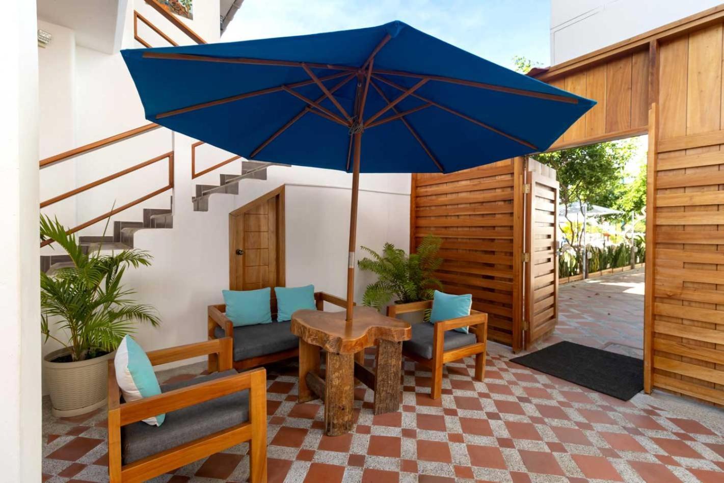 Plaza Luna Suites بويرتو أيورا المظهر الخارجي الصورة